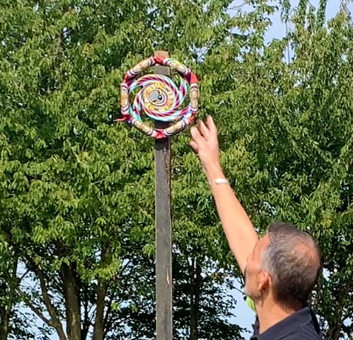 Catherine Wheels safety instructions step 1