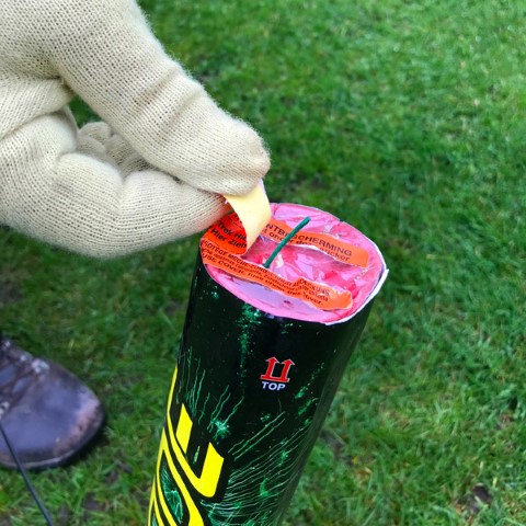 Candles, Fountains & Mines safety instructions step 2